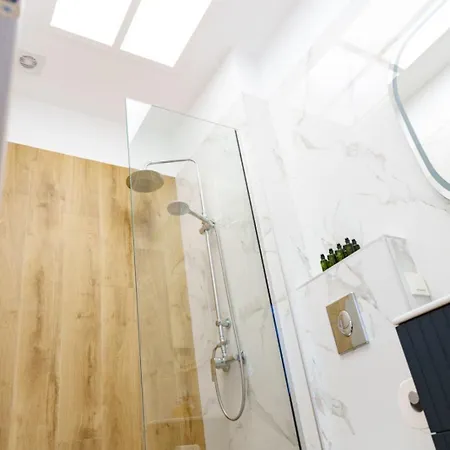 Diamond A1 Luxury * Nea Iraklitsa