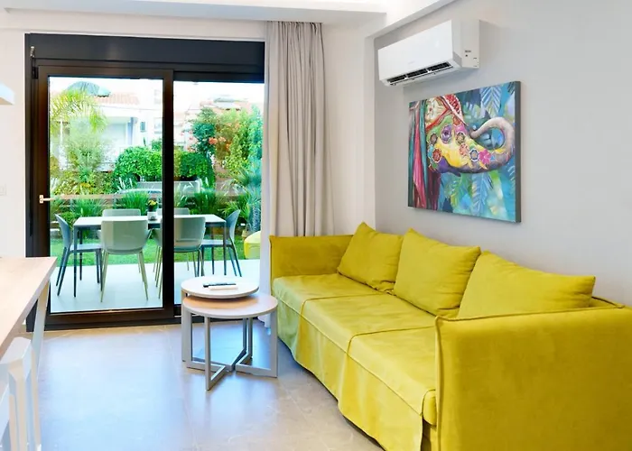 Diamond A1 Luxury * Nea Iraklitsa